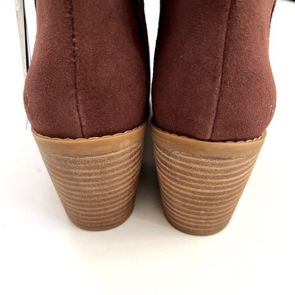Toms Chocolate Suede Ankle Booties - Picture 3 of 8